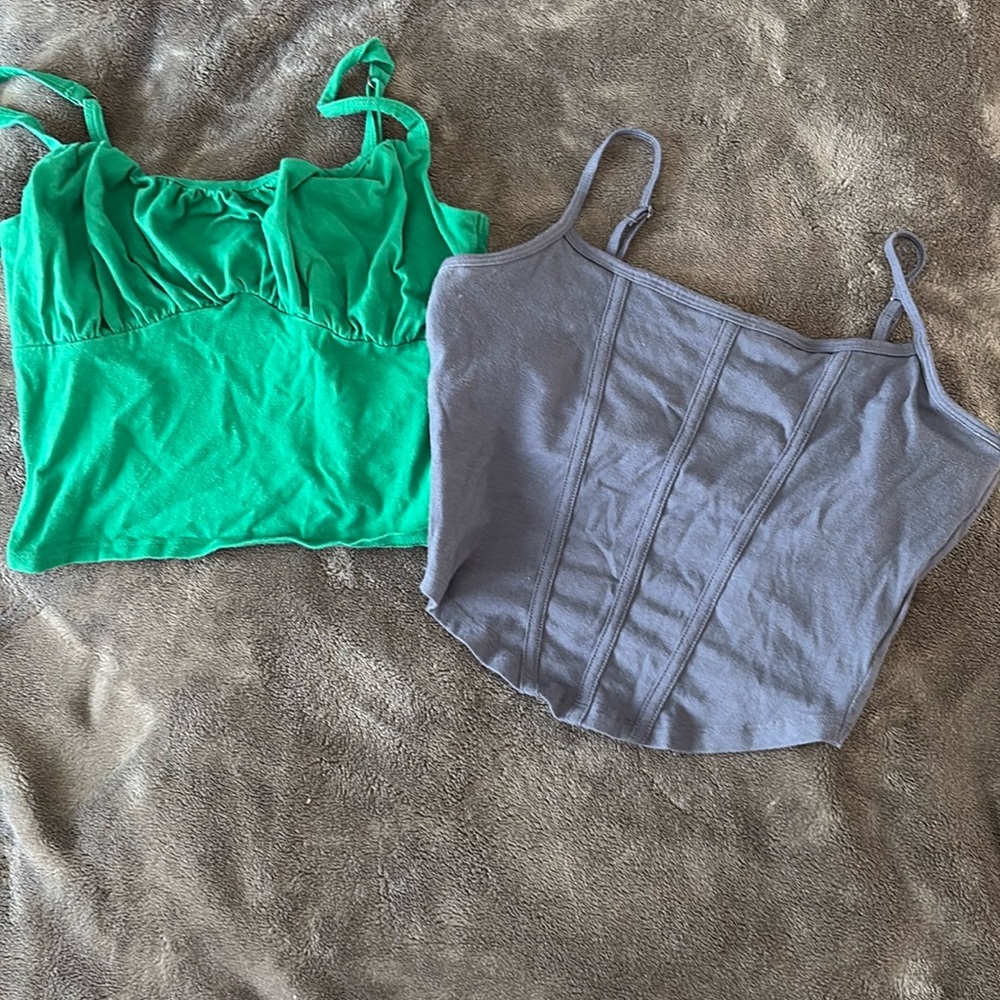 Hollister crop tops green and gray/blue
